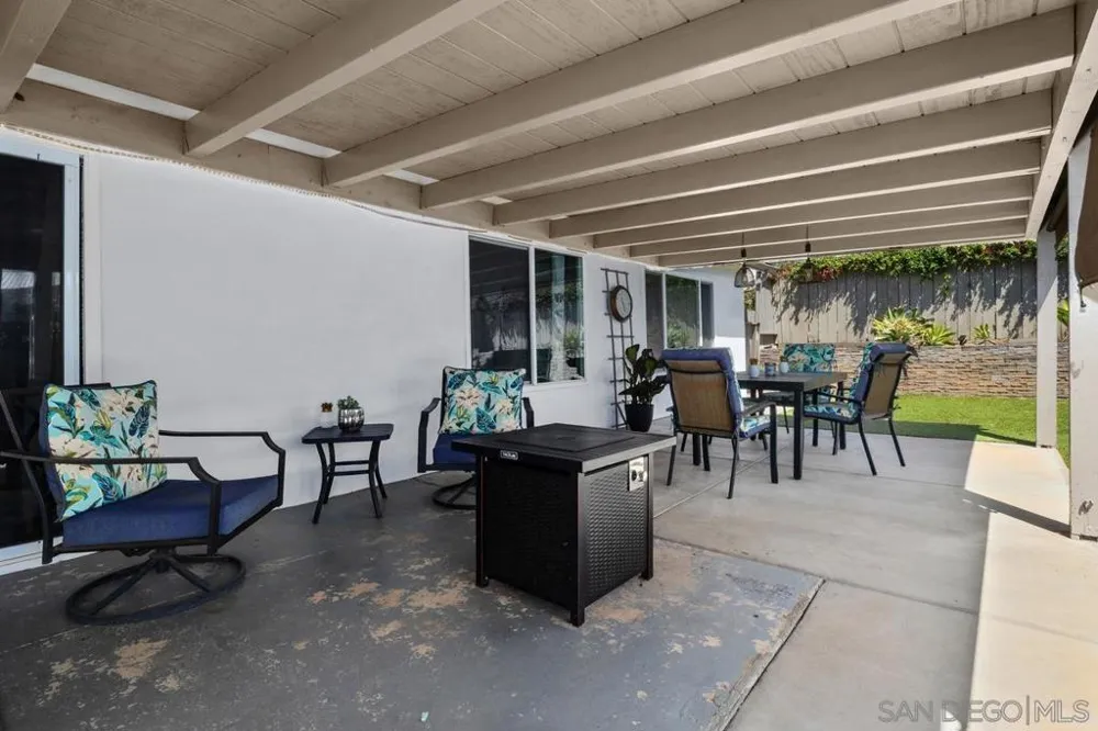 10331 Harbin Pl. Santee, CA 92071