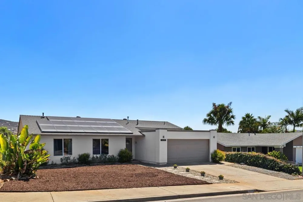10331 Harbin Pl. Santee, CA 92071