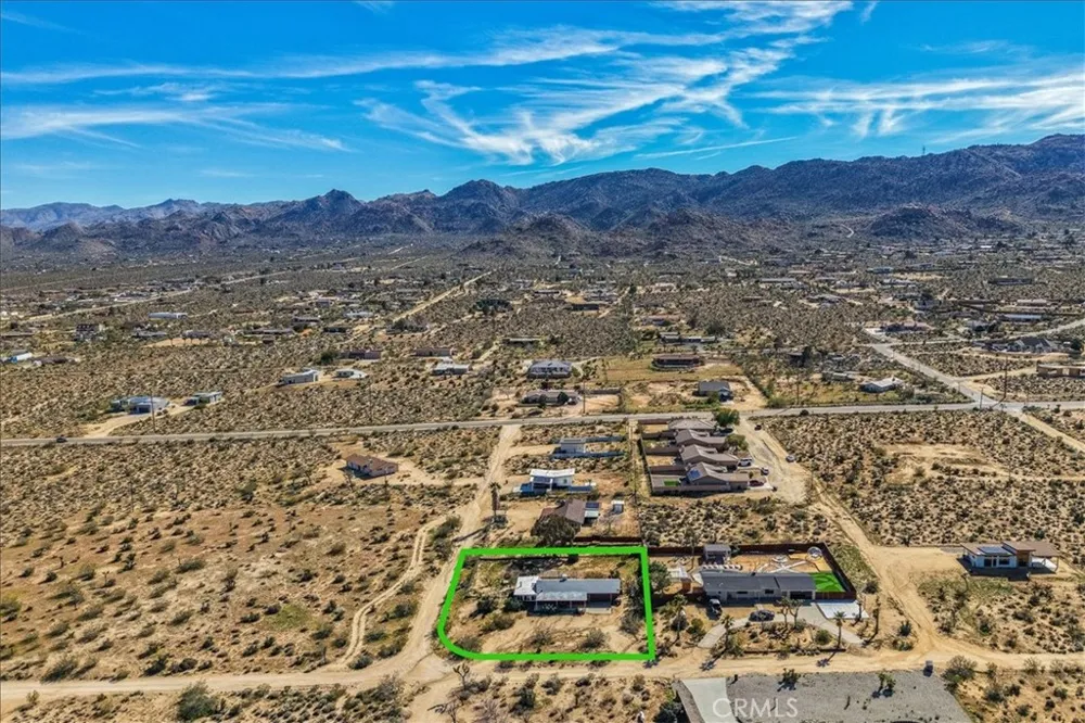 61381 Alta Mura Joshua Tree, CA 92252