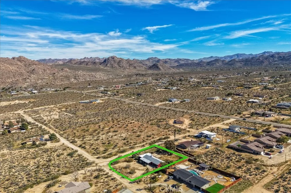 61381 Alta Mura Joshua Tree, CA 92252