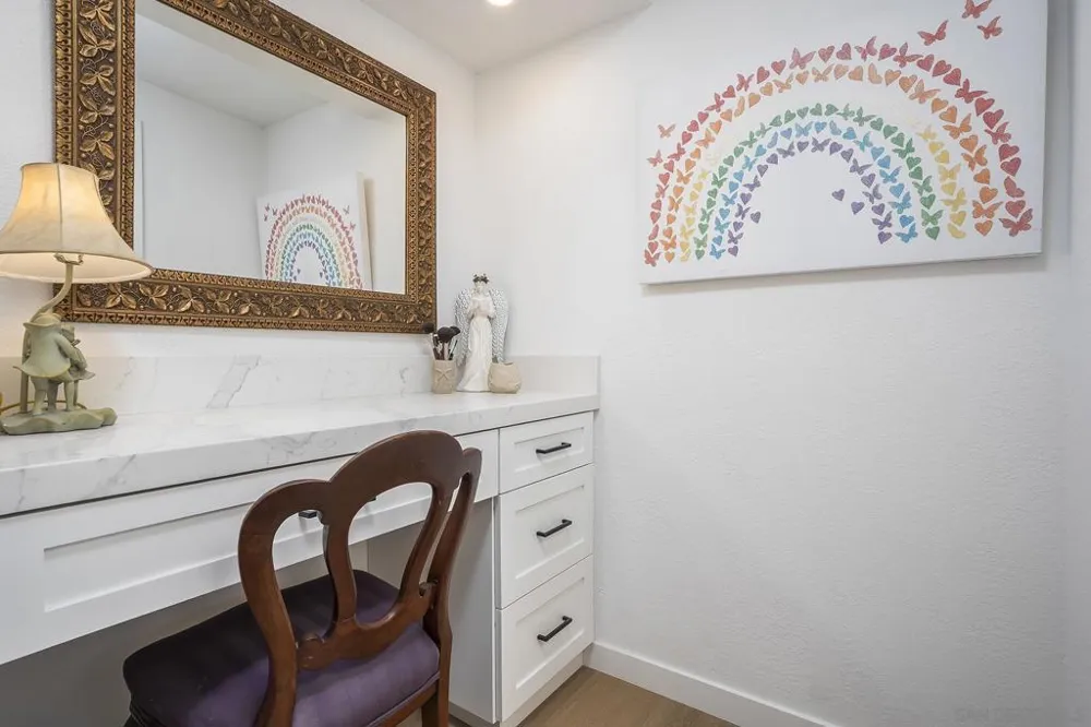 7426 Caminito Carloltta San Diego, CA 92120