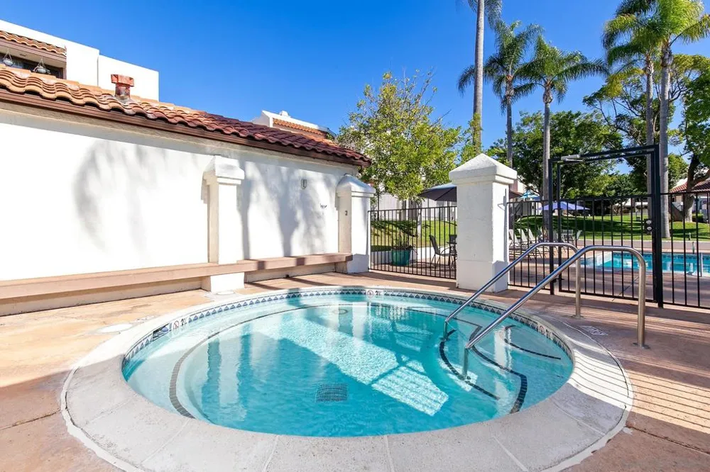 7426 Caminito Carloltta San Diego, CA 92120