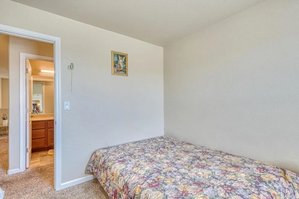 1264 Sycamore Street Greenfield, CA 93927