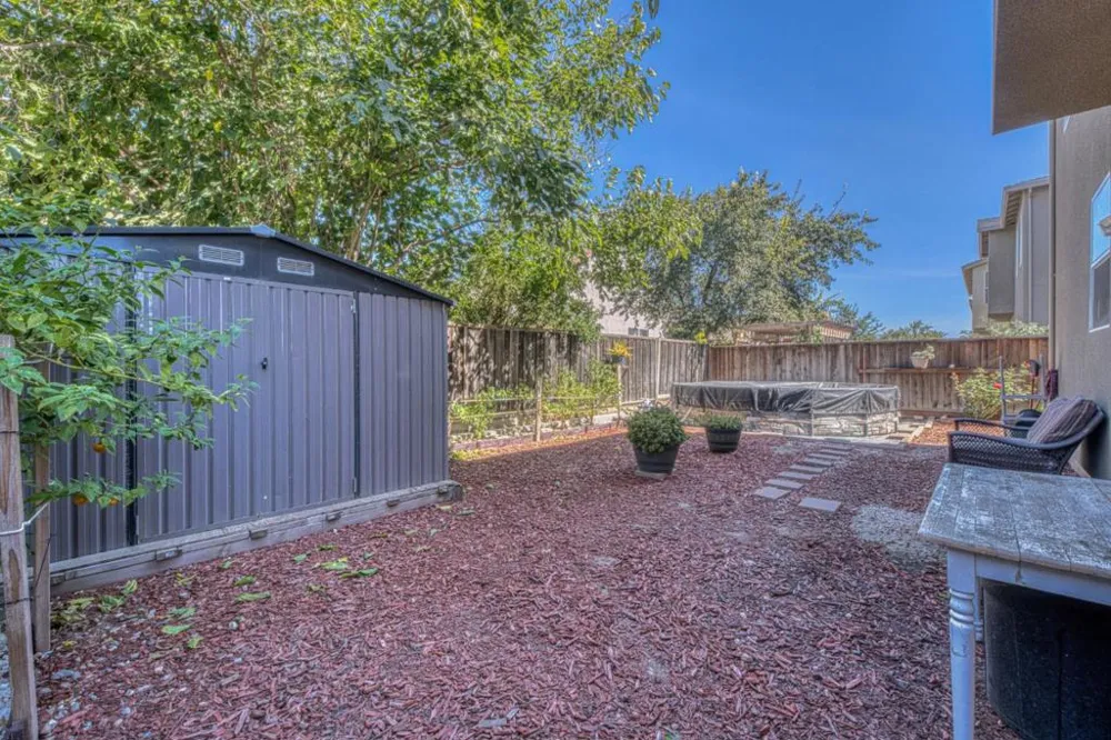 1264 Sycamore Street Greenfield, CA 93927