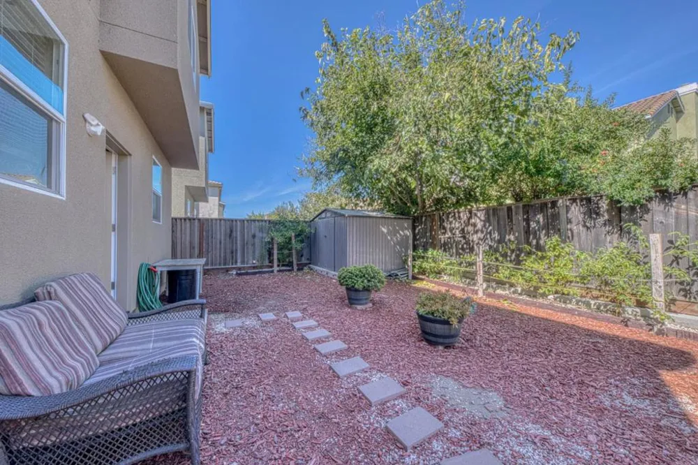 1264 Sycamore Street Greenfield, CA 93927