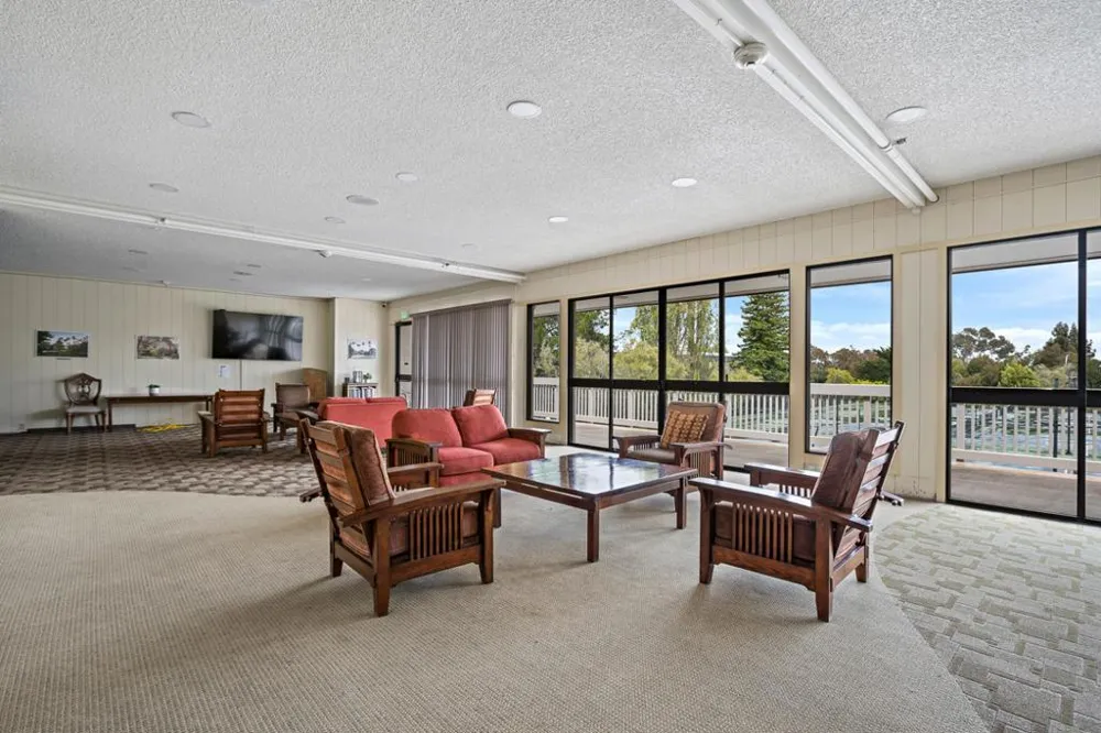 2150 Shelter Creek San Bruno, CA 94066