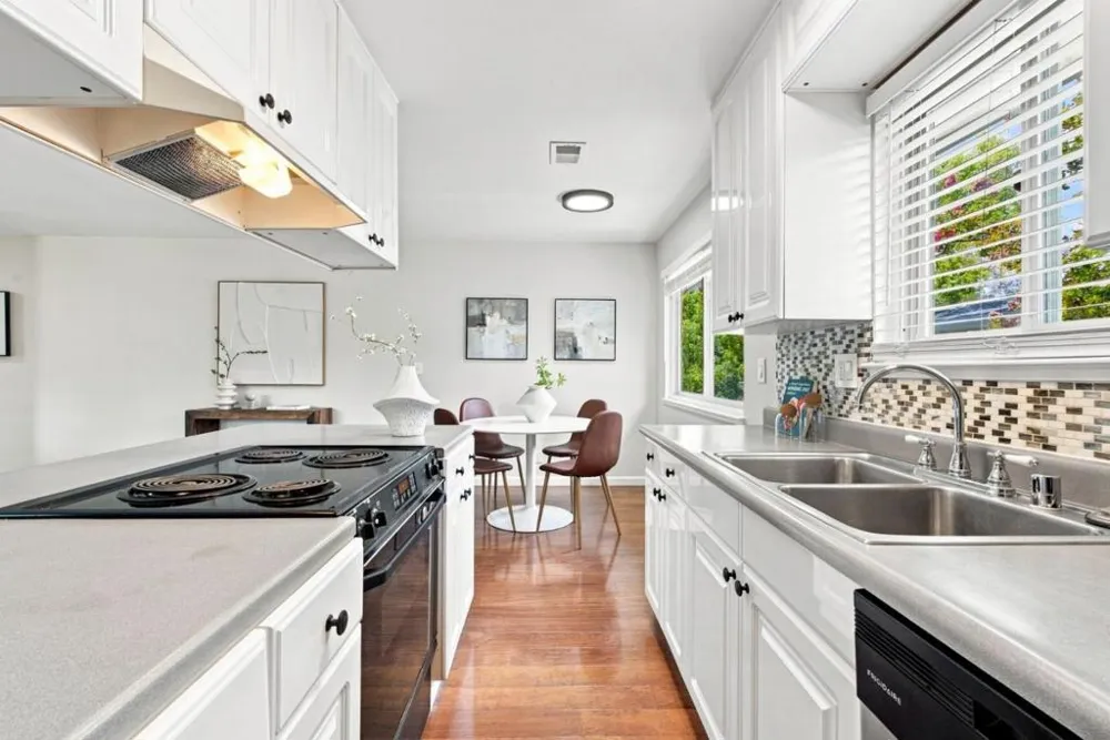 243 E Latimer Avenue #4 Campbell, CA 95008