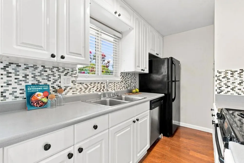 243 E Latimer Avenue #4 Campbell, CA 95008