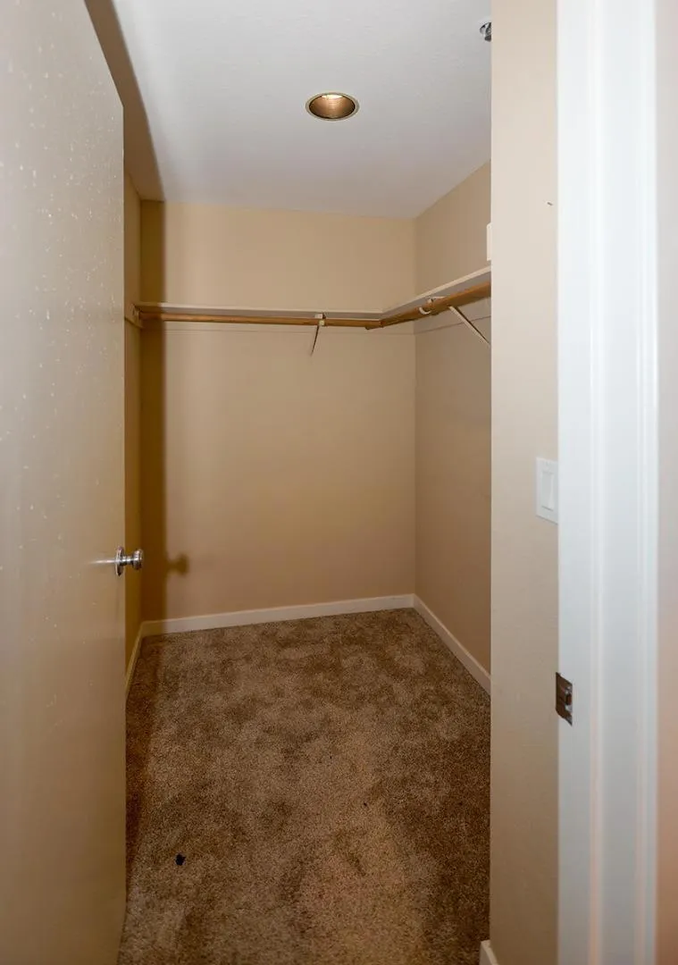 97 E Saint James Street #21 San Jose, CA 95112