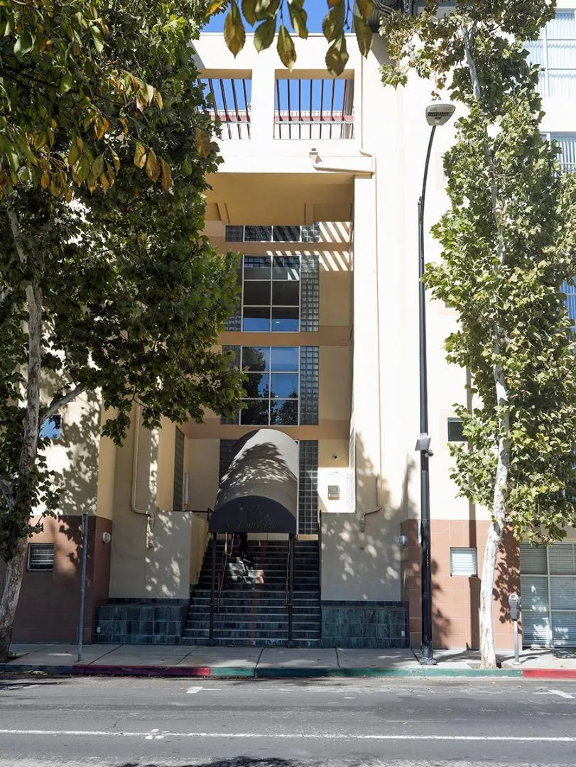97 E Saint James Street #21 San Jose, CA 95112
