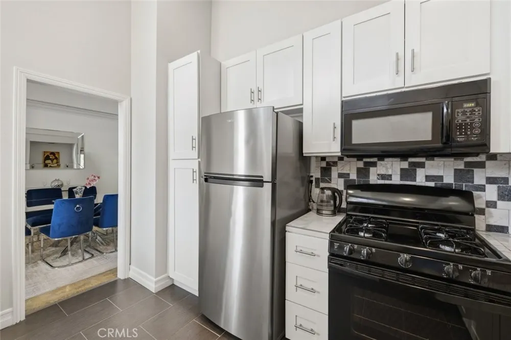 31584 Agoura Road #4 Westlake Village, CA 91361