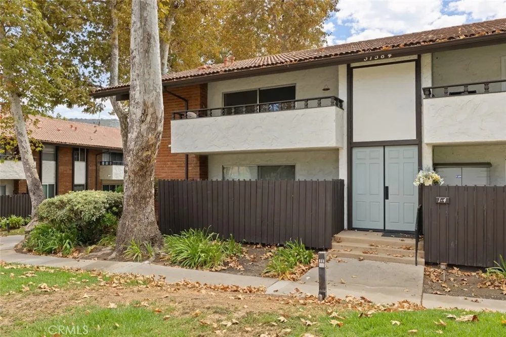 31584 Agoura Road #4 Westlake Village, CA 91361