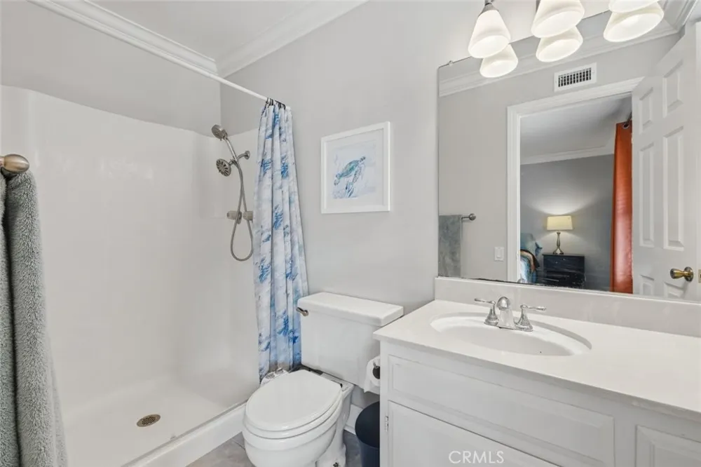 31584 Agoura Road #4 Westlake Village, CA 91361