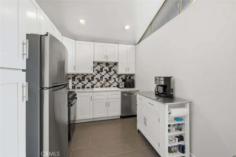 31584 Agoura Road #4 Westlake Village, CA 91361