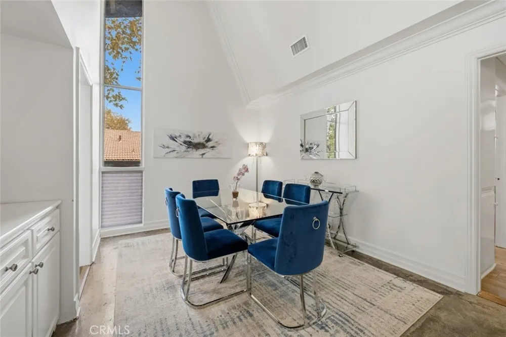 31584 Agoura Road #4 Westlake Village, CA 91361