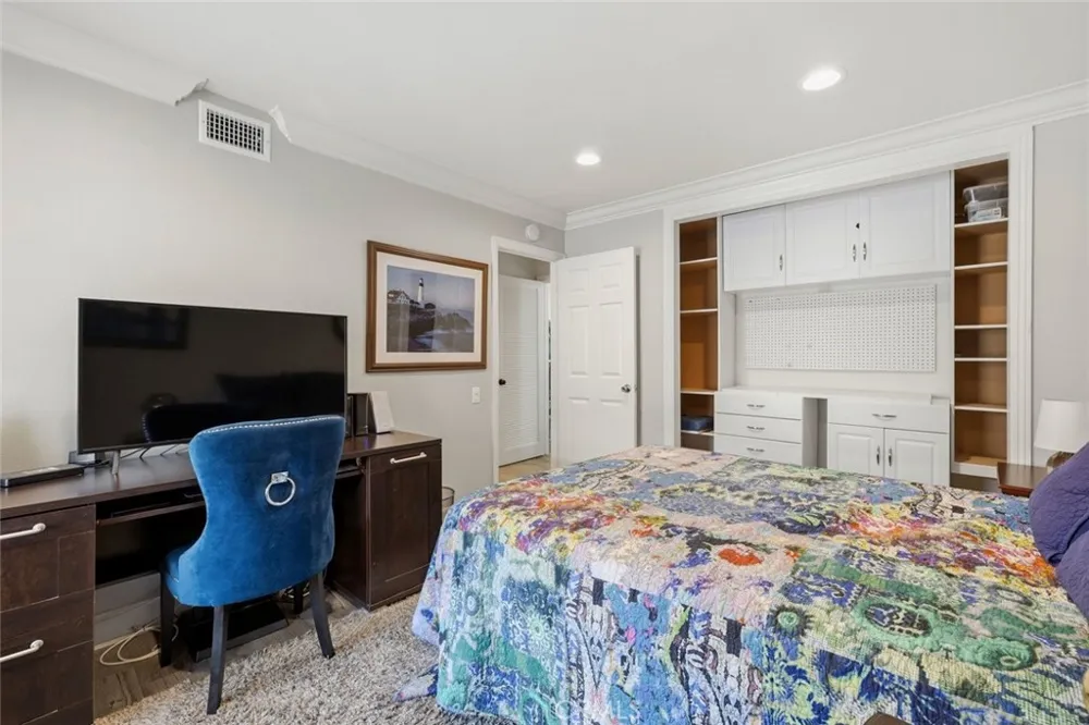 31584 Agoura Road #4 Westlake Village, CA 91361