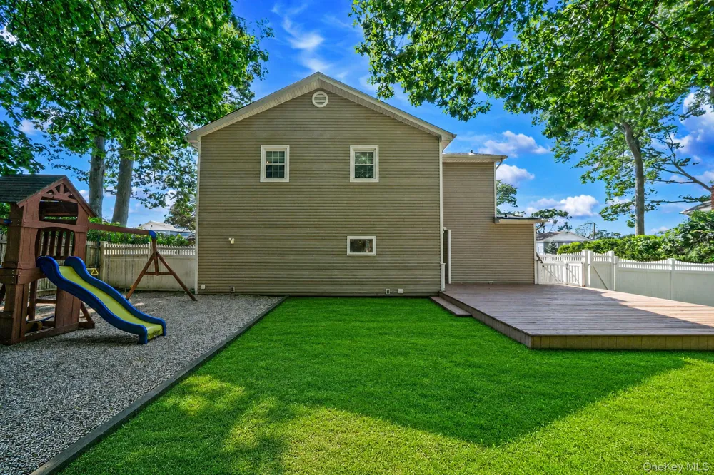 15 Jamar Lane Lake Ronkonkoma, NY 11779