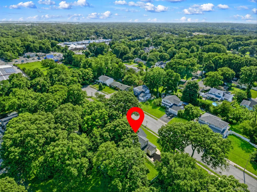 15 Jamar Lane Lake Ronkonkoma, NY 11779