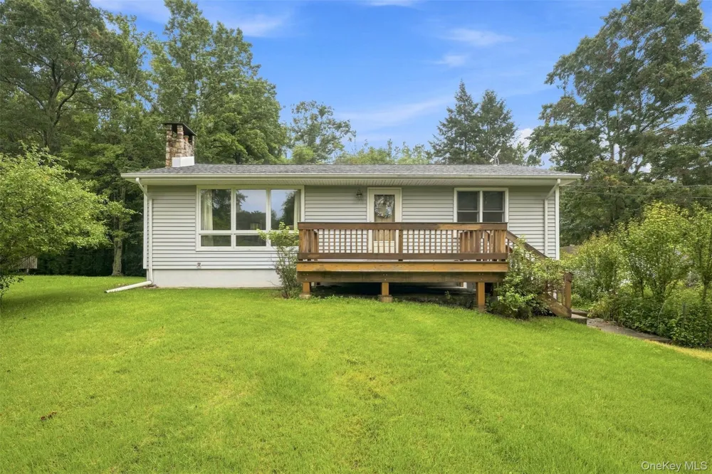 31 Red Barn Road Pine Bush, NY 12566