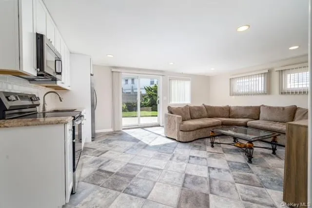 Address Not Shown Lido Beach, NY 11561