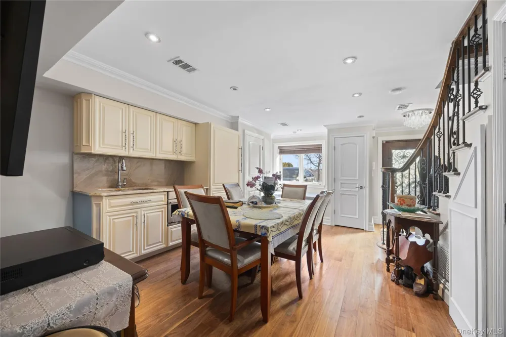 229 Ditmars Street Bronx, NY 10464
