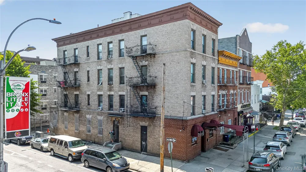 2476 Arthur Avenue Bronx, NY 10458