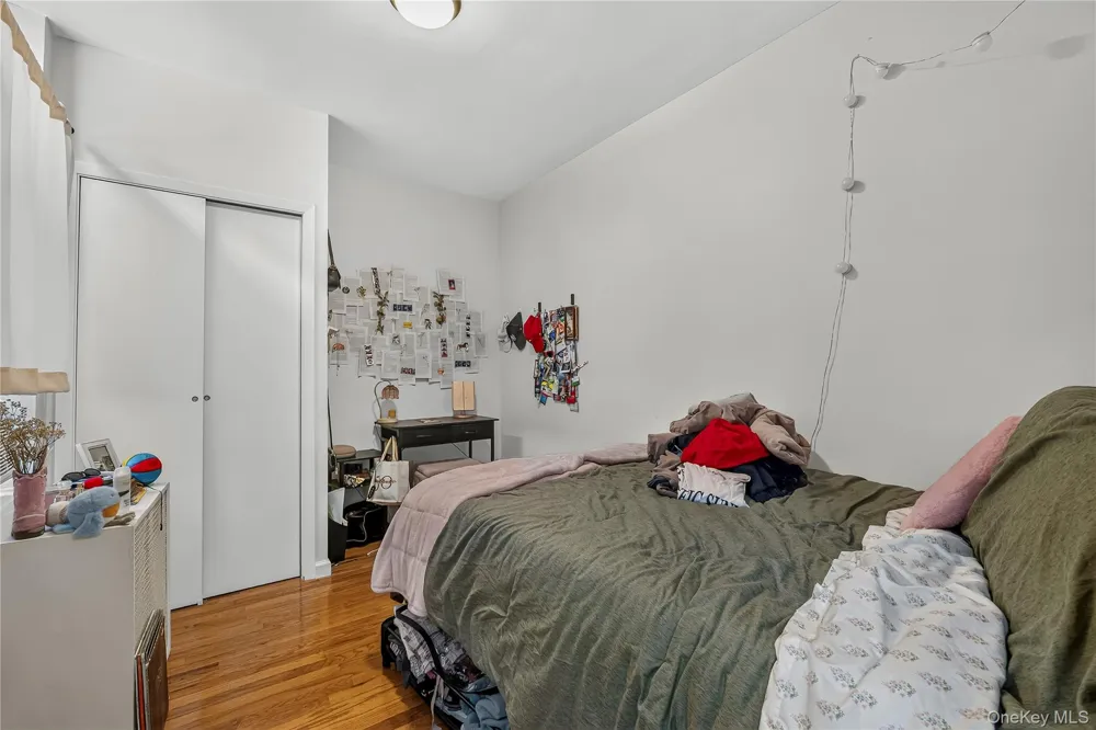 2476 Arthur Avenue Bronx, NY 10458
