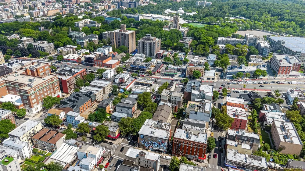 2476 Arthur Avenue Bronx, NY 10458