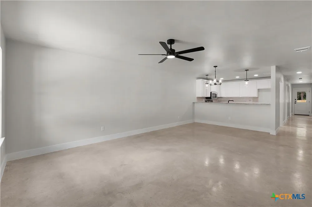 205 Boyles Street Belton, TX 76513