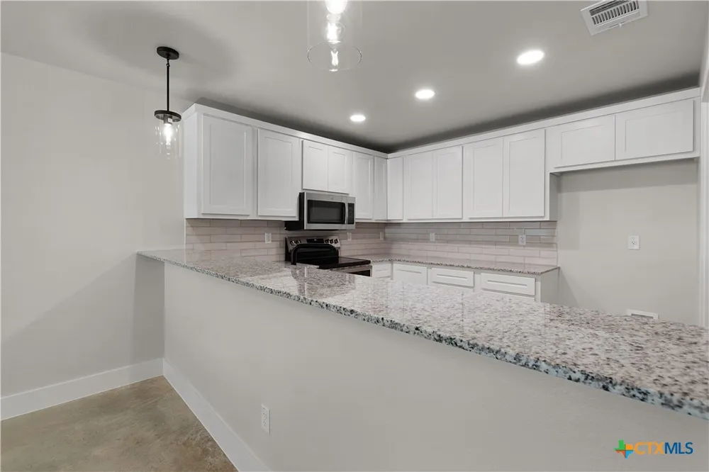 205 Boyles Street Belton, TX 76513