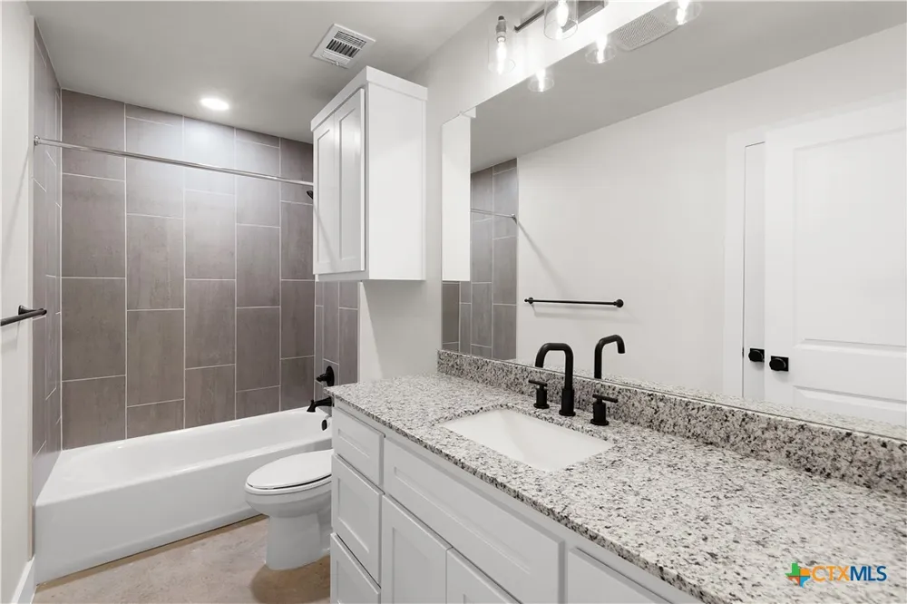 205 Boyles Street Belton, TX 76513
