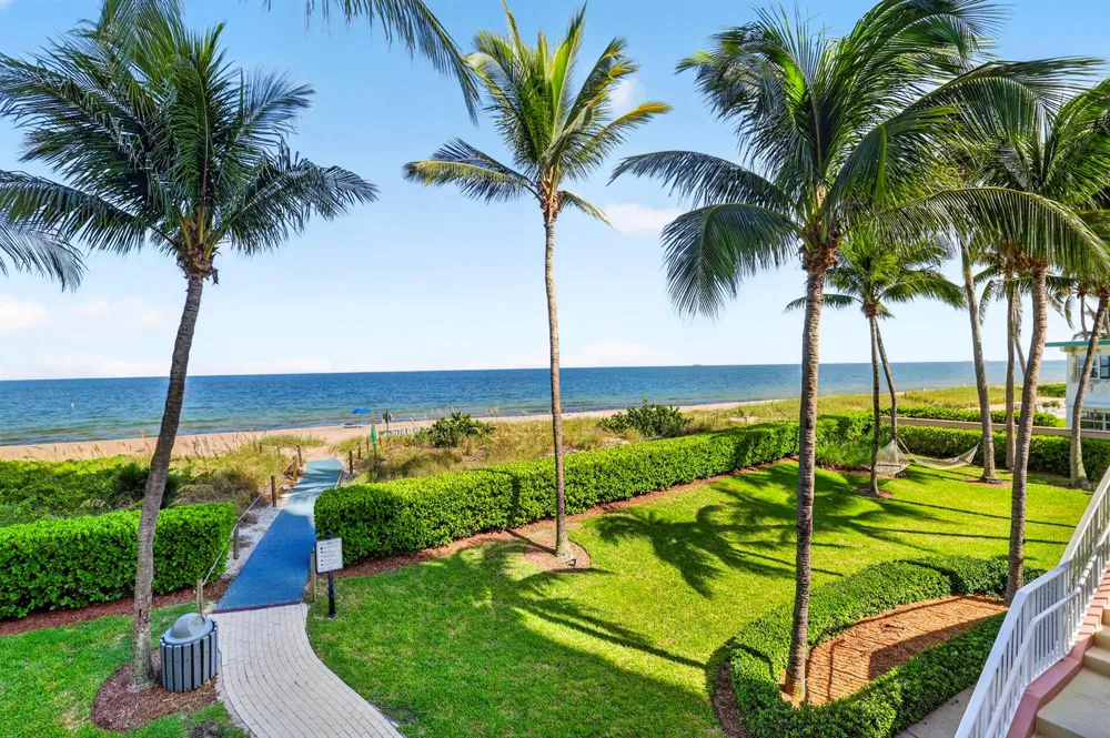 1460 S OCEAN BOULEVARD #701 Lauderdale By The Sea, FL 33062