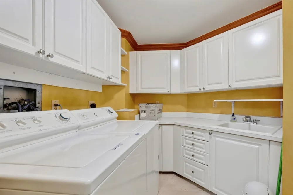 1460 S OCEAN BOULEVARD #701 Lauderdale By The Sea, FL 33062