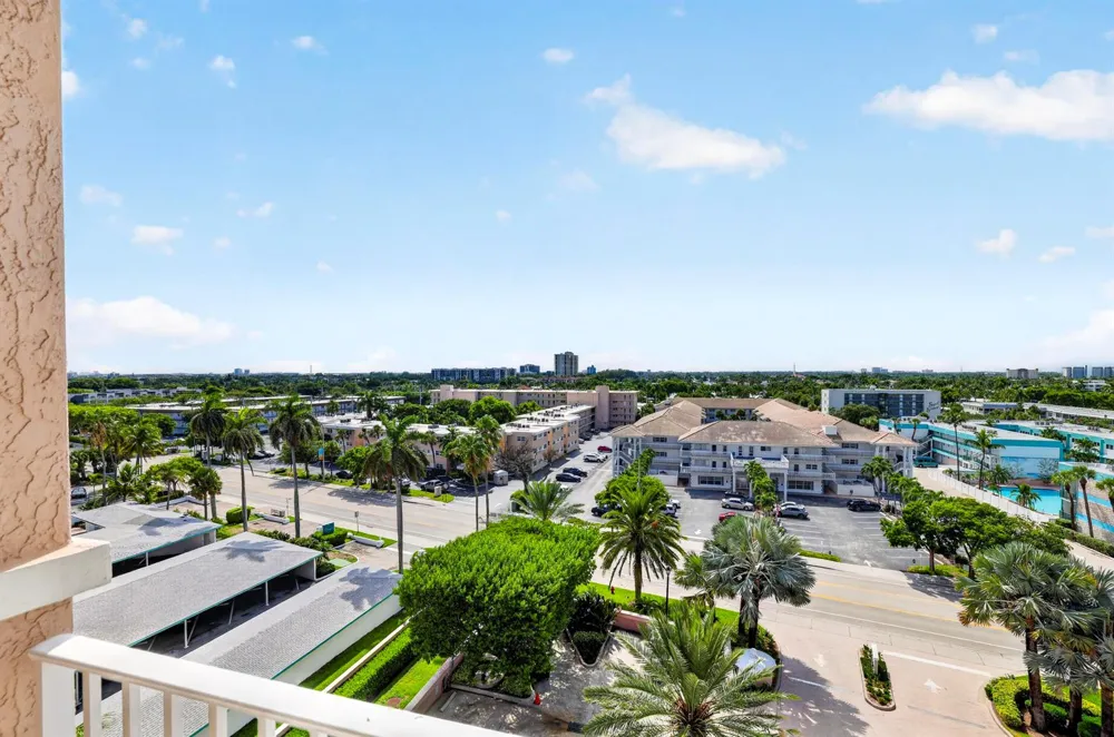 1460 S OCEAN BOULEVARD #701 Lauderdale By The Sea, FL 33062