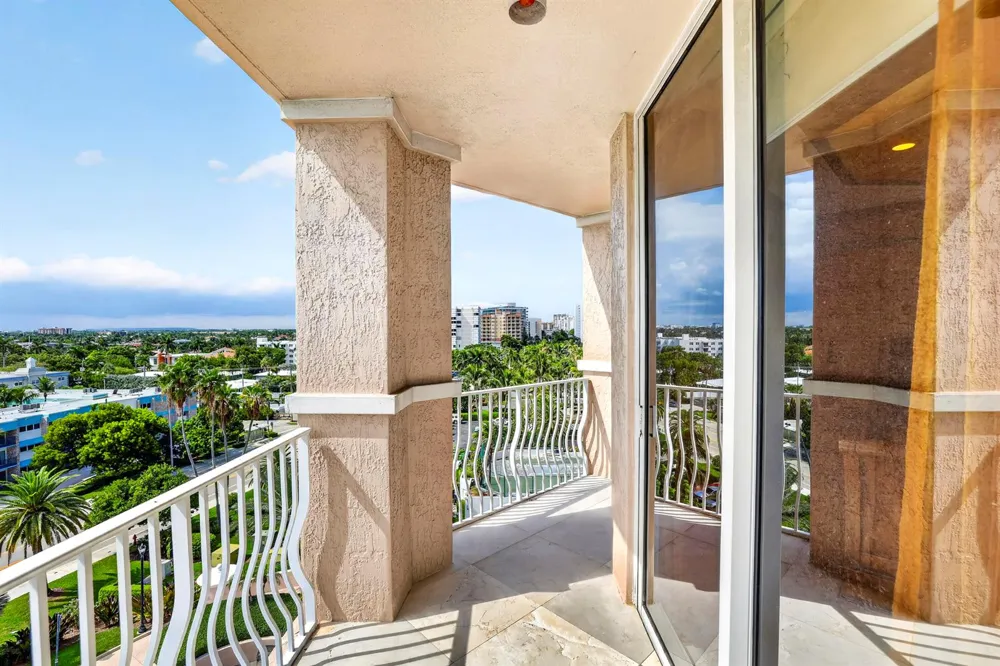 1460 S OCEAN BOULEVARD #701 Lauderdale By The Sea, FL 33062