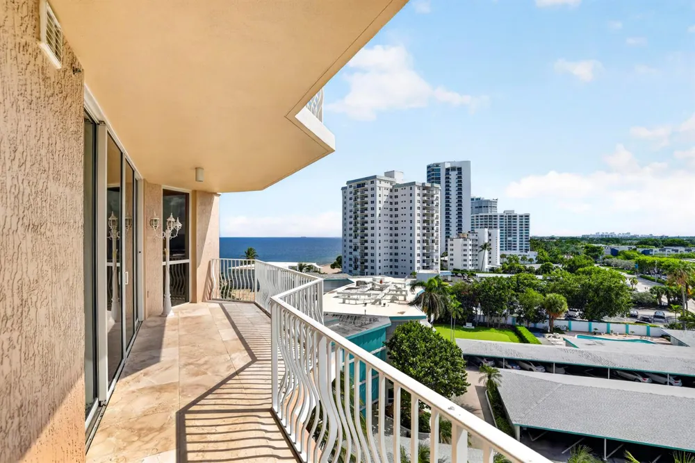 1460 S OCEAN BOULEVARD #701 Lauderdale By The Sea, FL 33062