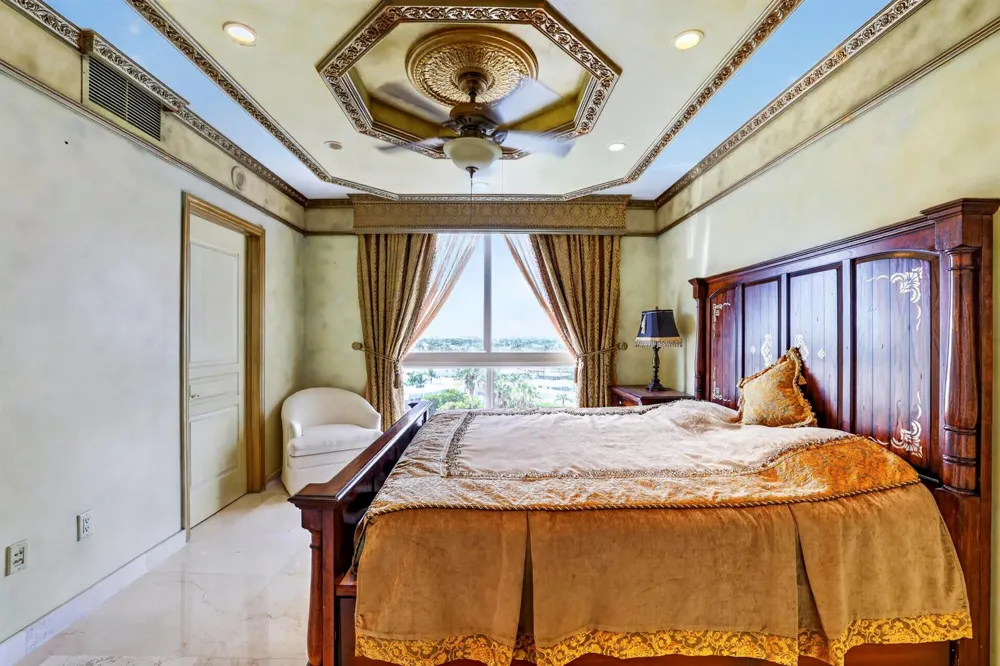 1460 S OCEAN BOULEVARD #701 Lauderdale By The Sea, FL 33062