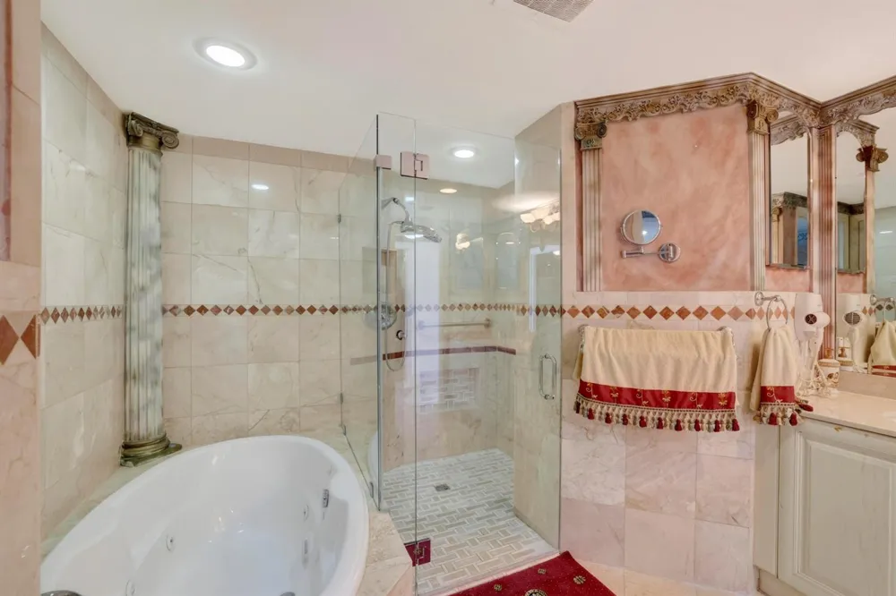 1460 S OCEAN BOULEVARD #701 Lauderdale By The Sea, FL 33062