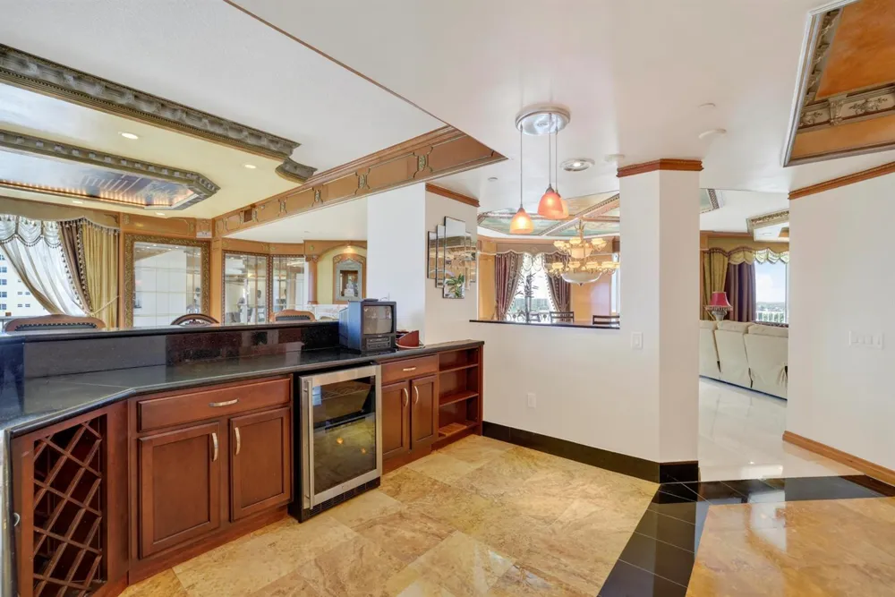 1460 S OCEAN BOULEVARD #701 Lauderdale By The Sea, FL 33062