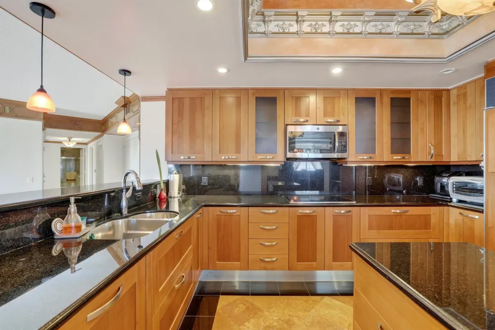 1460 S OCEAN BOULEVARD #701 Lauderdale By The Sea, FL 33062