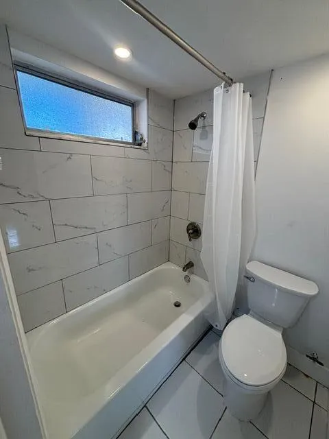 6200 NW 62ND STREET #105 Tamarac, FL 33319