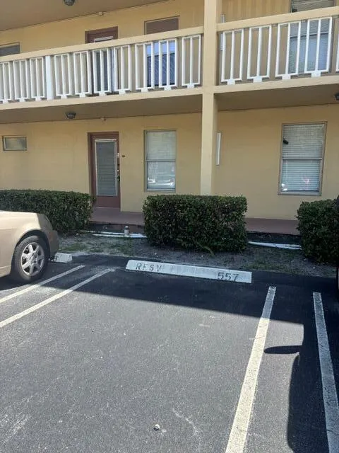 6200 NW 62ND STREET #105 Tamarac, FL 33319