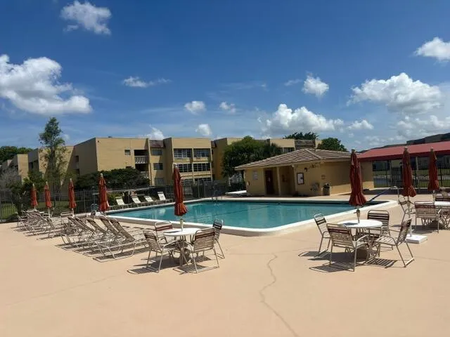 6200 NW 62ND STREET #105 Tamarac, FL 33319