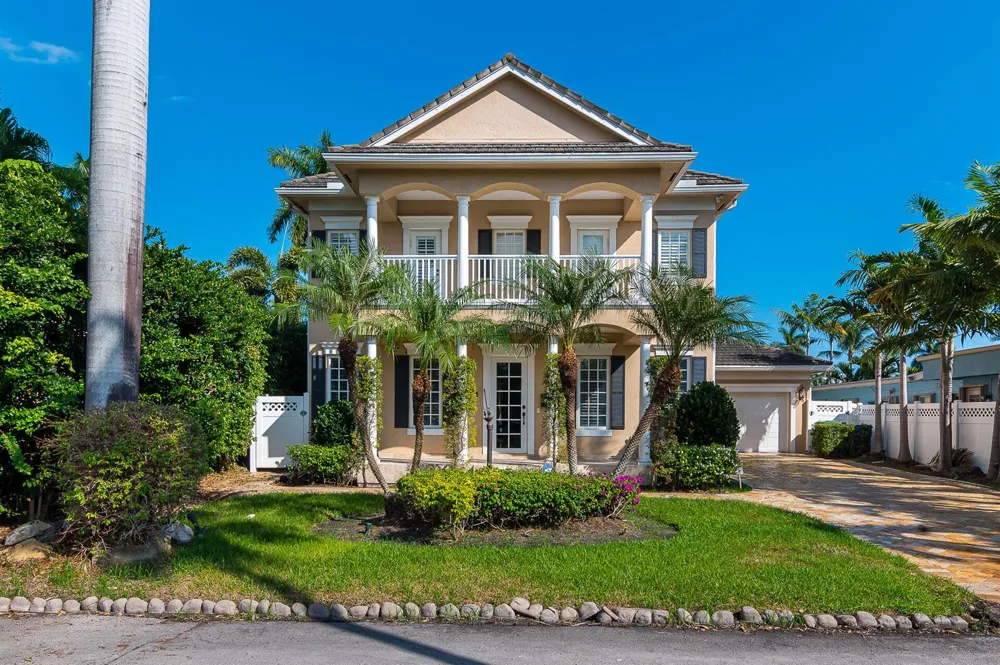 514 SOLAR ISLE DRIVE Fort Lauderdale, FL 33301