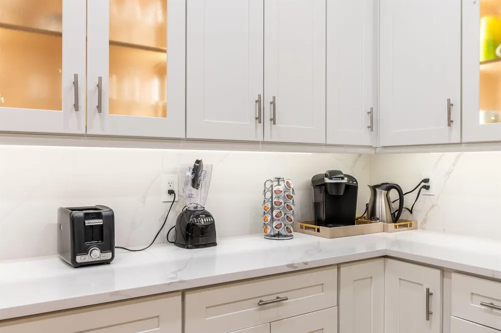 514 SOLAR ISLE DRIVE Fort Lauderdale, FL 33301