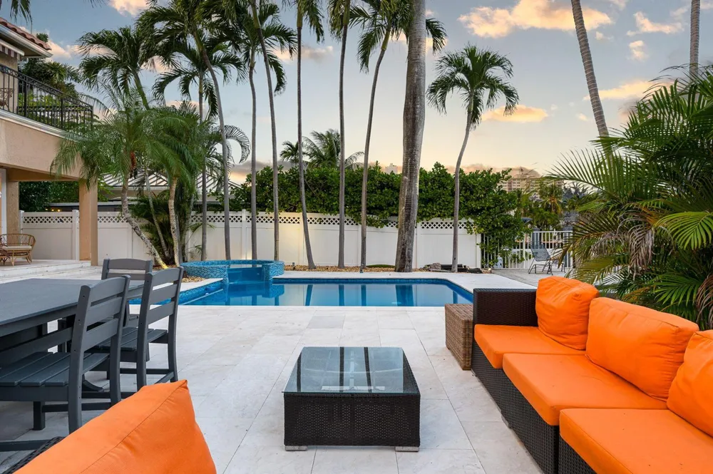 514 SOLAR ISLE DRIVE Fort Lauderdale, FL 33301