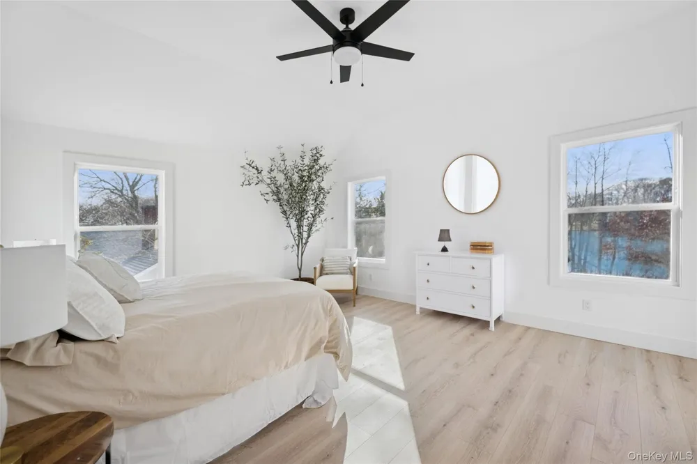 909 Ostrander Avenue Riverhead, NY 11901