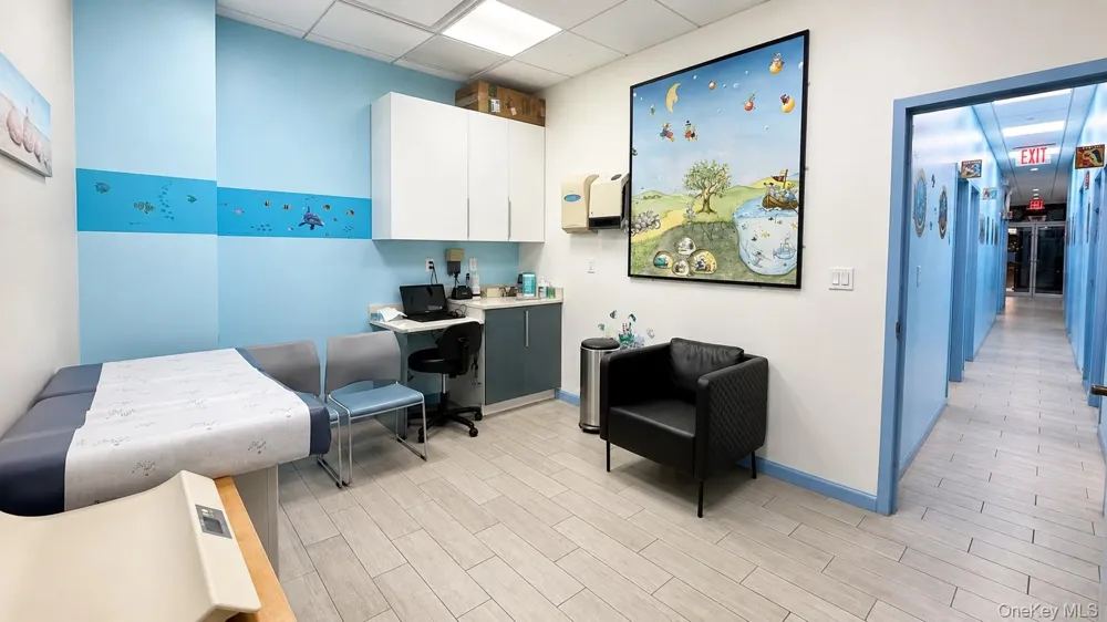 131-07 40th Road #E33 Flushing, NY 11354