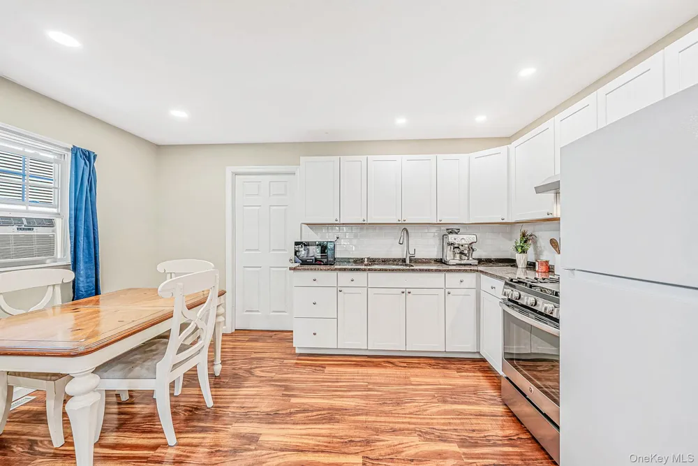 12 Allanwood Drive Shirley, NY 11967