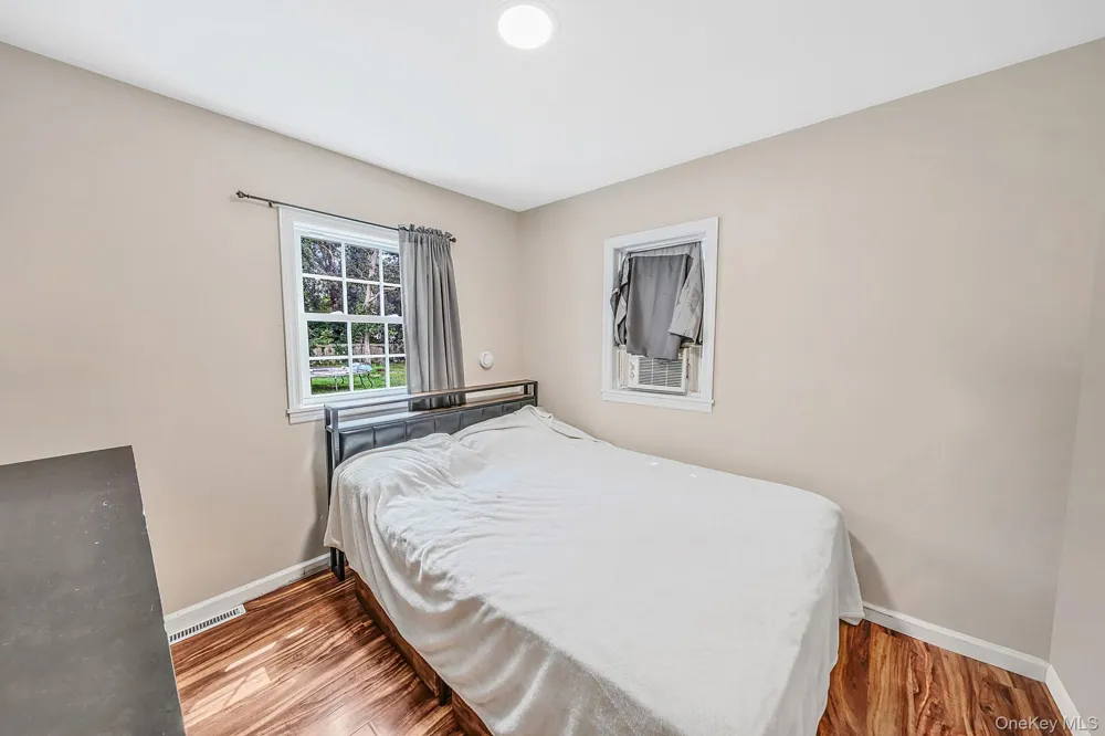 12 Allanwood Drive Shirley, NY 11967